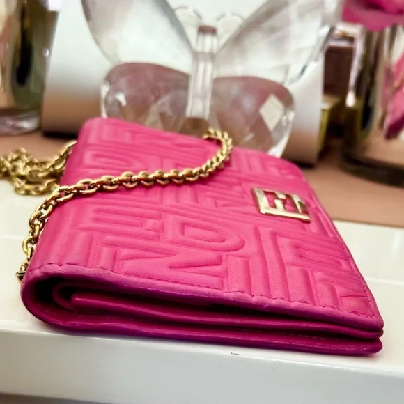 Pink Fendi Lambskin Wallet On Chain WOC - Picture 8 of 15